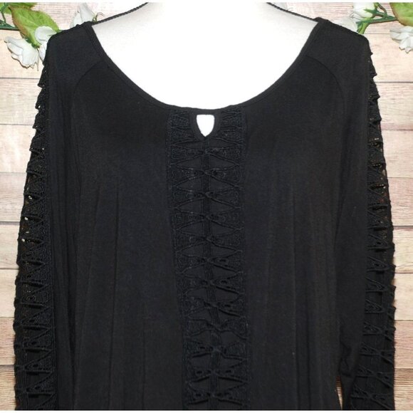 Shannon Ford Women's Black Blouse Top Size 2X Long Sleeve Stretch Open Weave - Picture 2 of 9